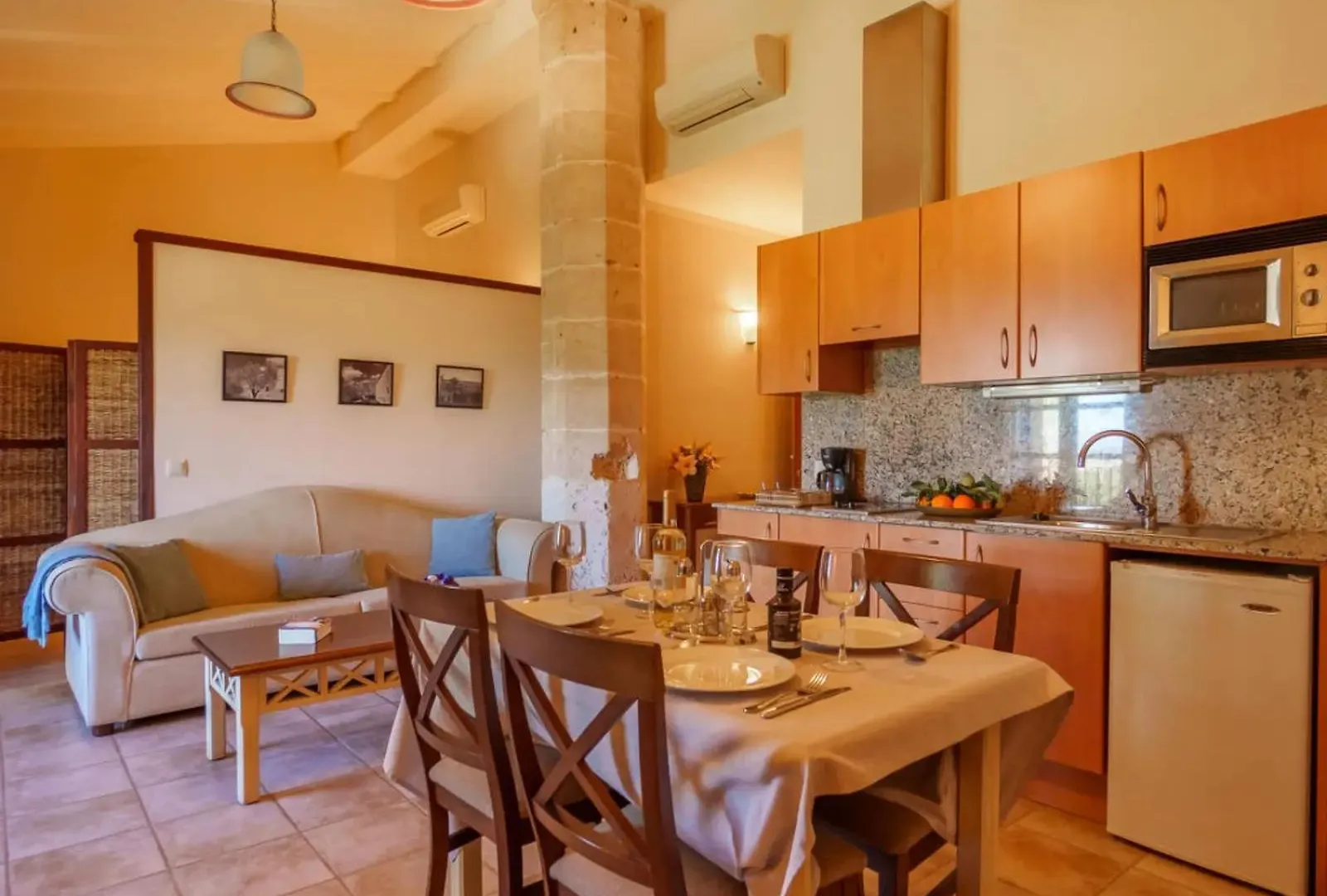 Agroturismo Roqueta Maria De La Salut