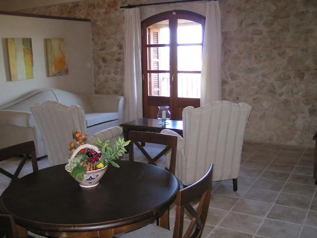 Agroturismo Roqueta Maria De La Salut 0*,  Spain